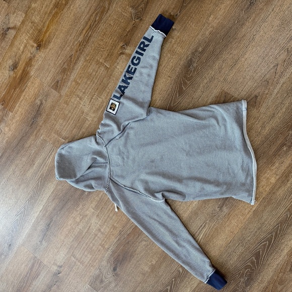 Lake girl Striped Blue Hoodie Sweatshirt - Picture 2 of 3
